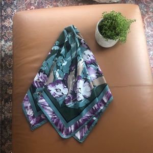 30x30 vintage G. Guccini scarf